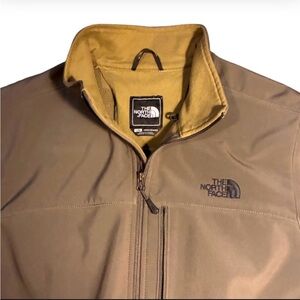 The North Face Men's Apex Bionic 3 Softshell Jacket - Green Size Lg